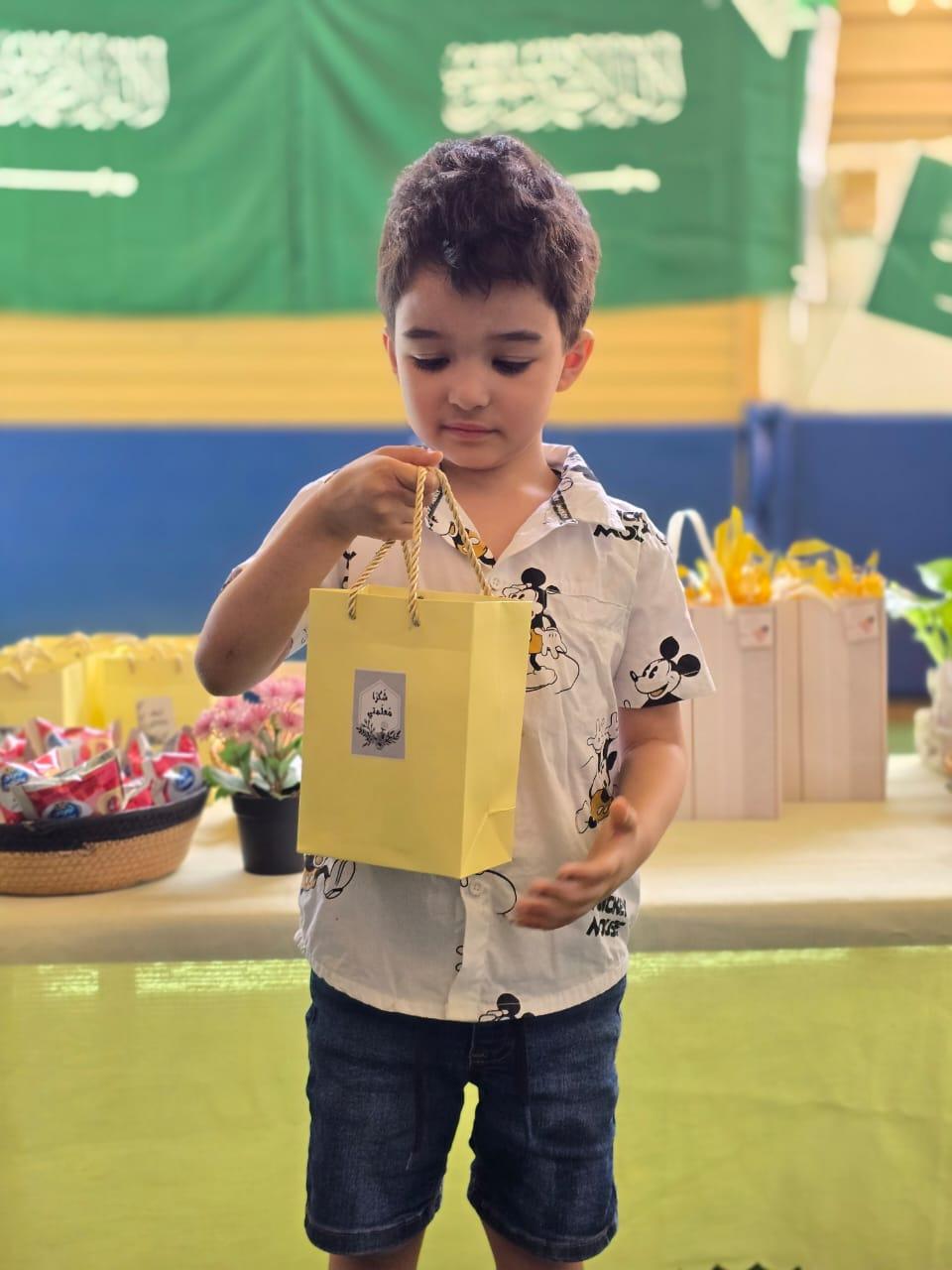 حضَانة دنيا الطفولة المنزلية في الرياض