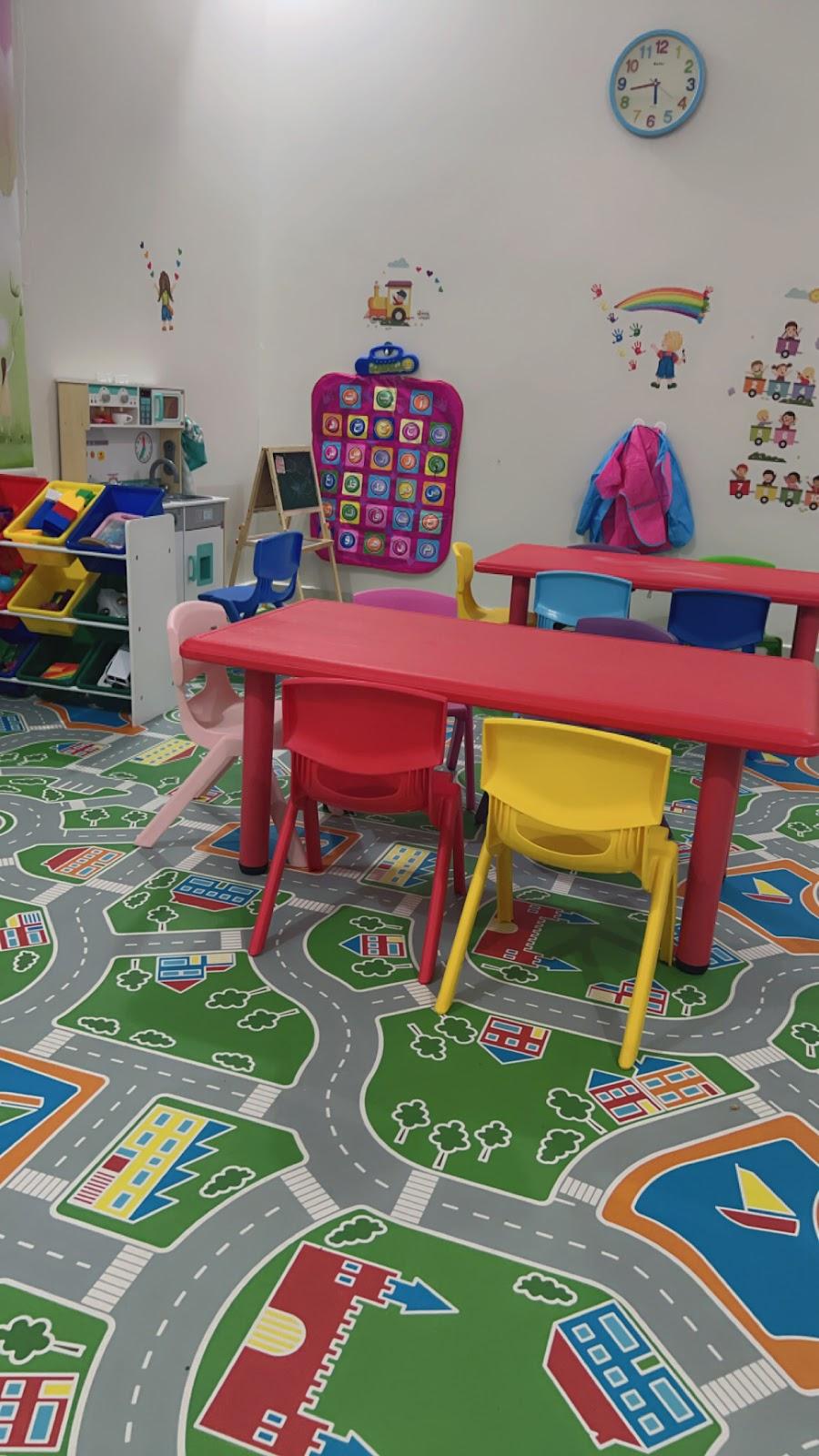 عهد الاصدقاء حضانة منزليه لضيافة الاطفال