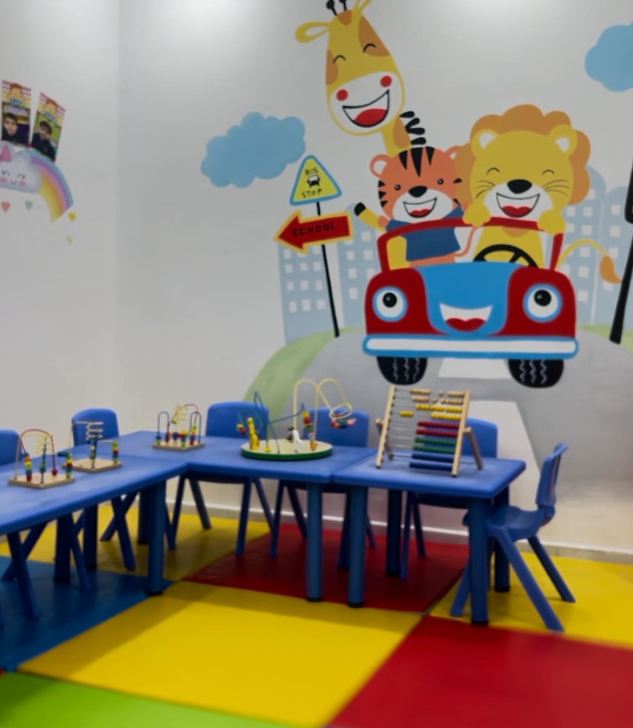 حضانة ليتل فنقرز ثنائية اللغة