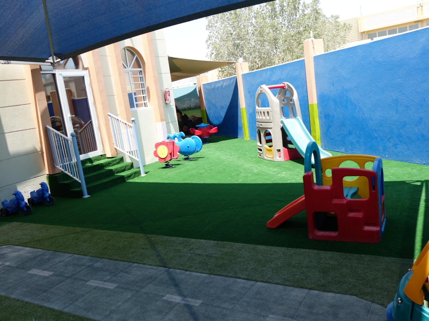 حضانة بيزي هاندز في الدوحة، قطر