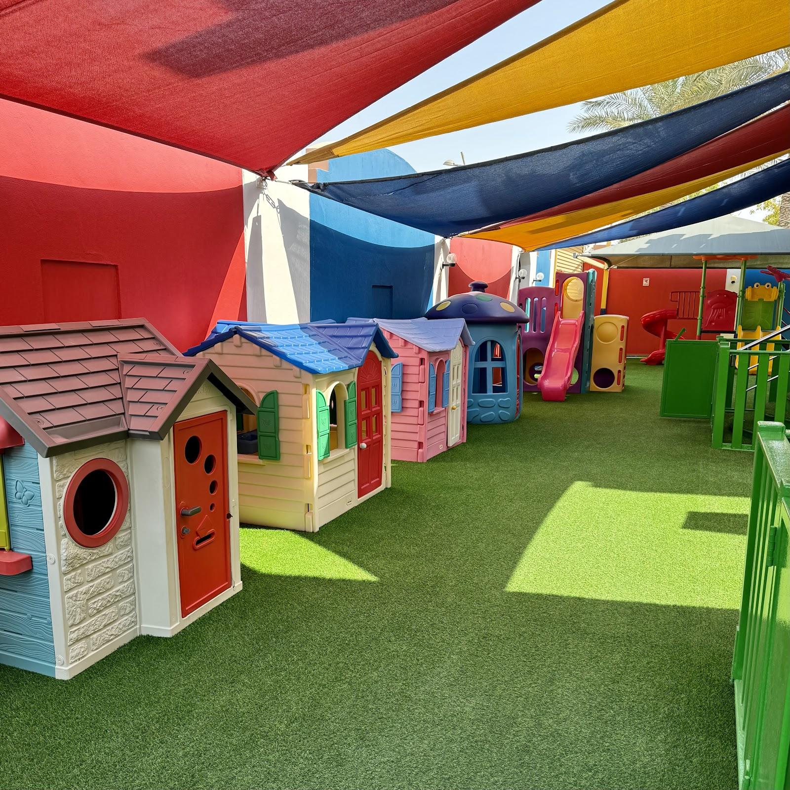 حضانة تايني تاون البريطانية، الدوحة