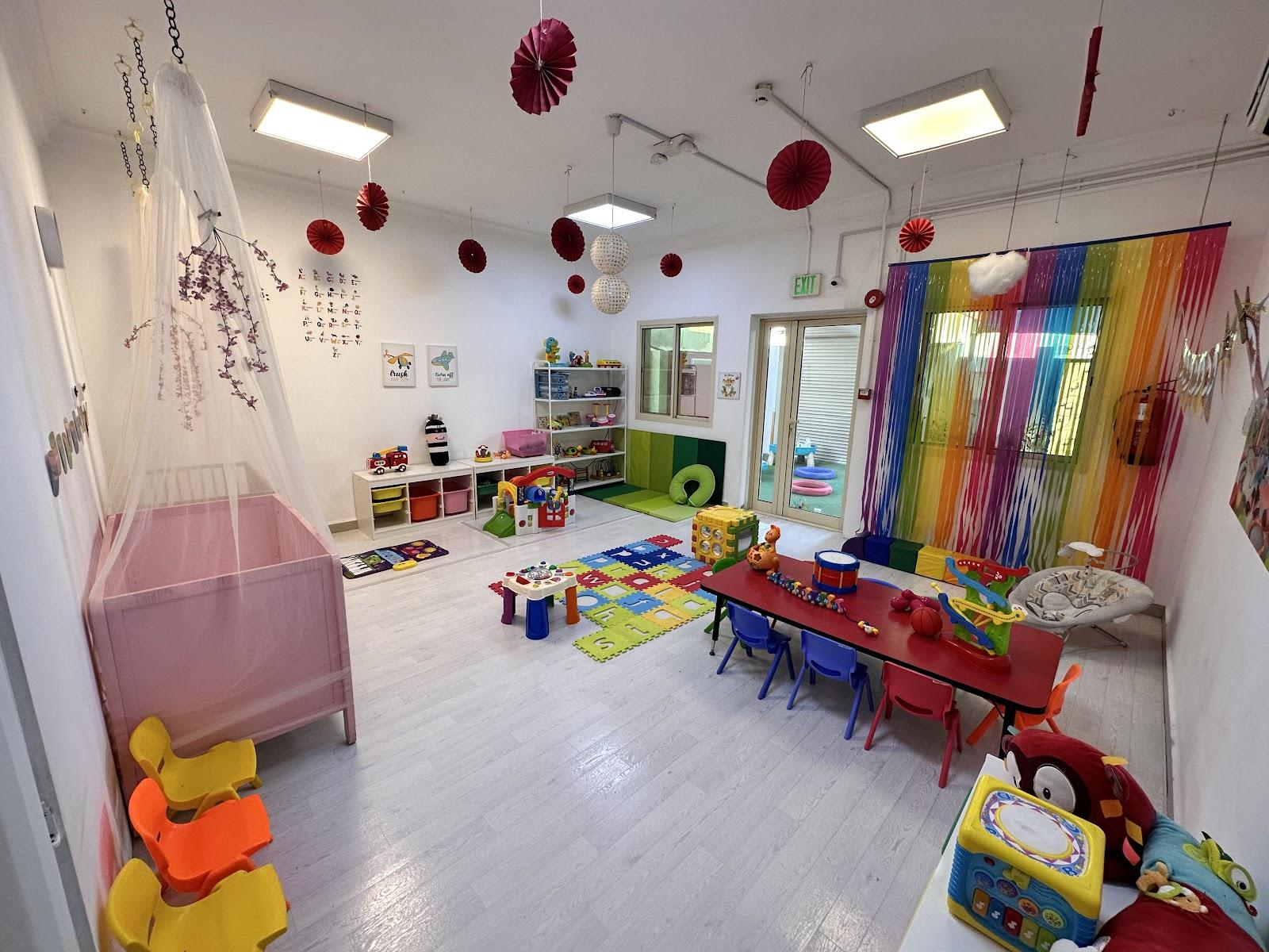 حضانة كيدز إنترناشونال بري سكول (Kidz International Pre-School Nursery)