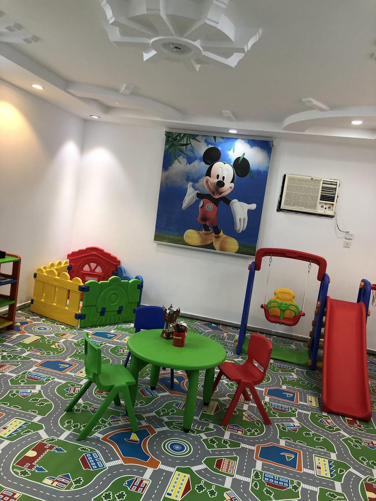 روضة خطواتي السعيدة، جدة