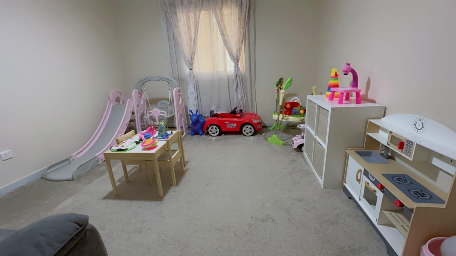 حضانة اطفال منزلية